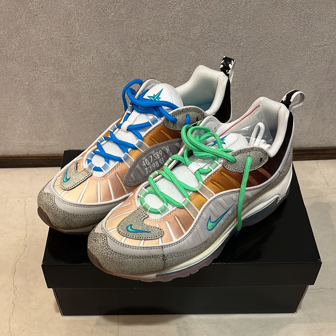 ナイキ エアマックス98 "ユニバーシティ レッド オブジディアン"(2018)