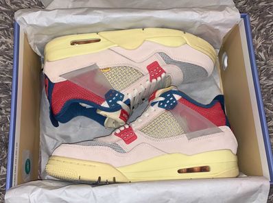 UNION × Nike Air Jordan 4 SP "Guava Ice/Light Fusion Red"