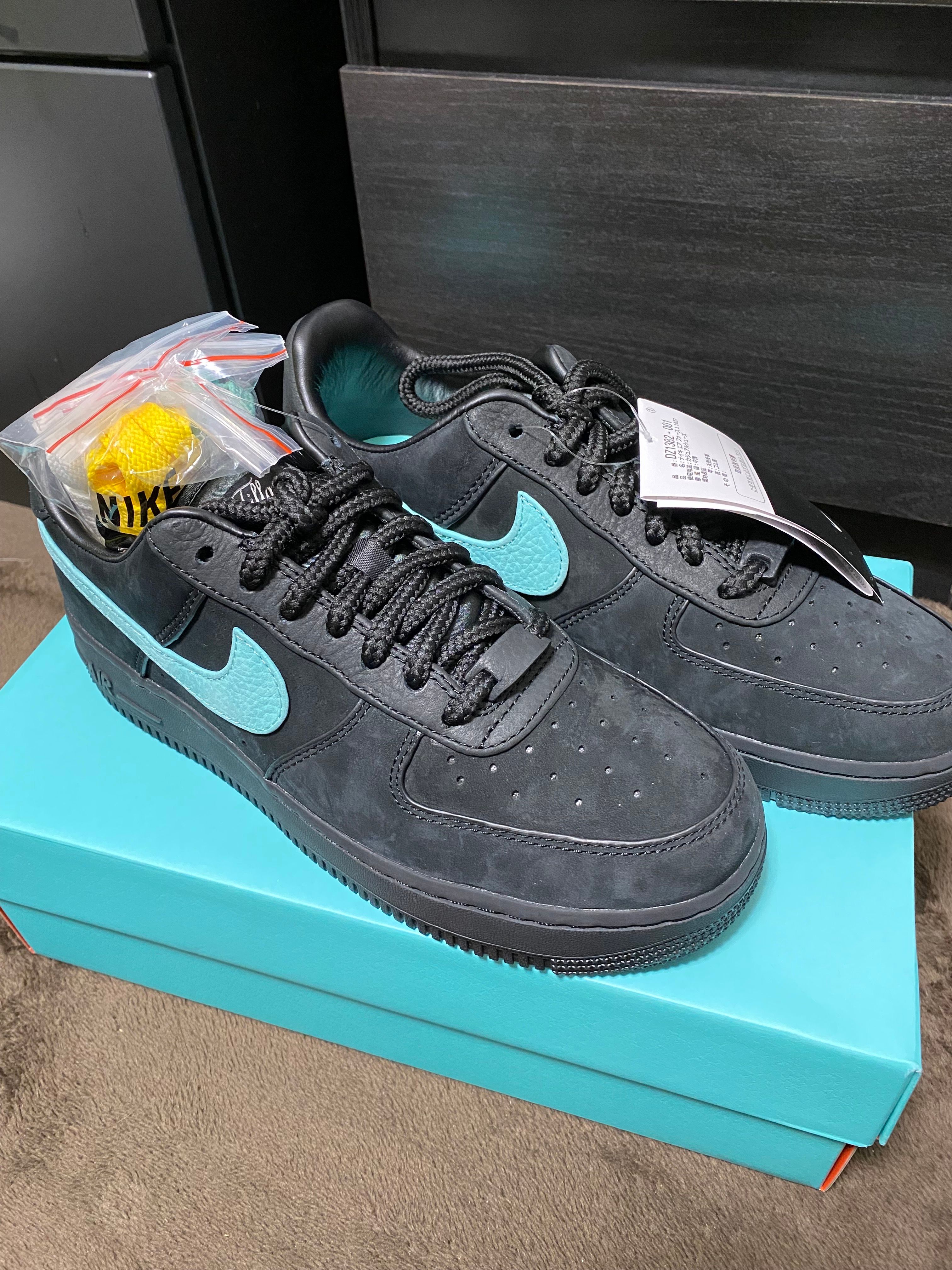 Tiffany & Co. × Nike Air Force 1 Low "1837"