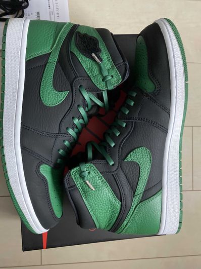 Nike Air Jordan 1 Retro High OG "Black/Pine Green" (2020)