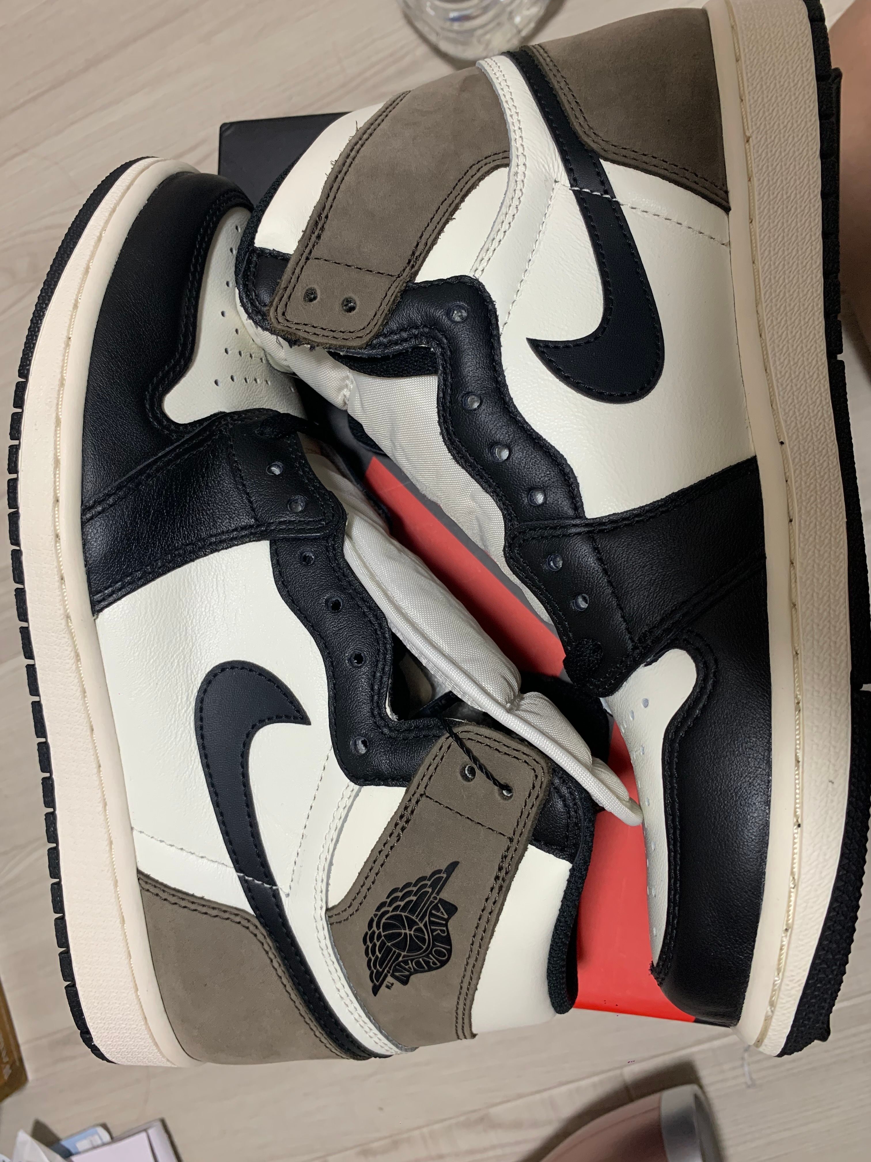 Nike Air Jordan 1 High OG "Sail/Dark Mocha/Black"