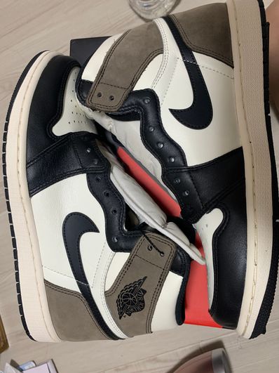 Nike Air Jordan 1 High OG "Sail/Dark Mocha/Black"