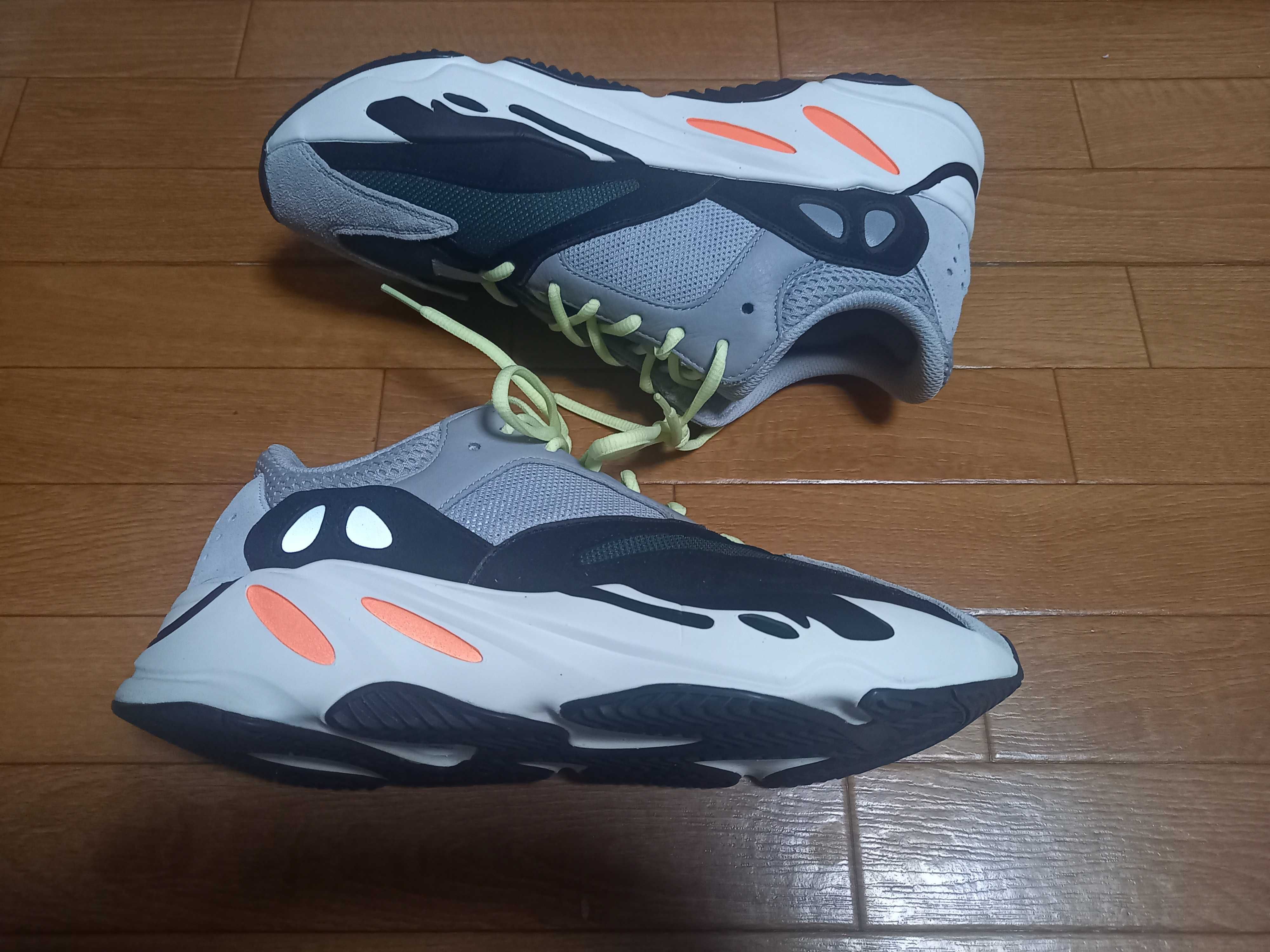 adidas YEEZY Boost 700 "Wave Runner"