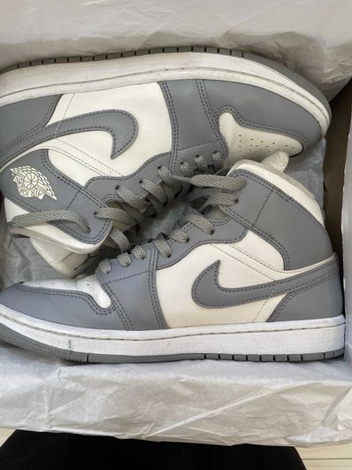 Nike Women's Air Jordan 1 Mid "Grey/Sail"