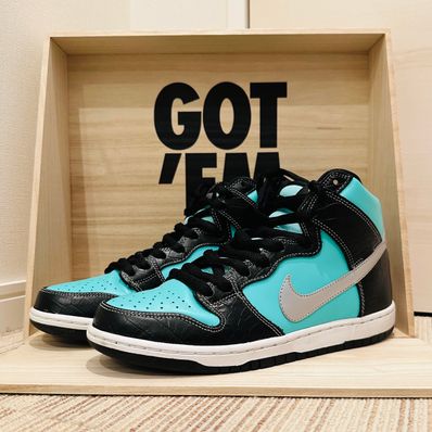 Diamond Supply × Nike SB Dunk High "Tiffany"