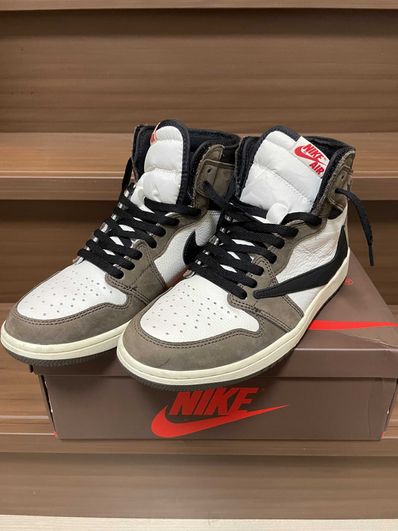 Travis Scott × Nike Air Jordan 1 Retro High OG TS SP "Sail/Dark Mocha"