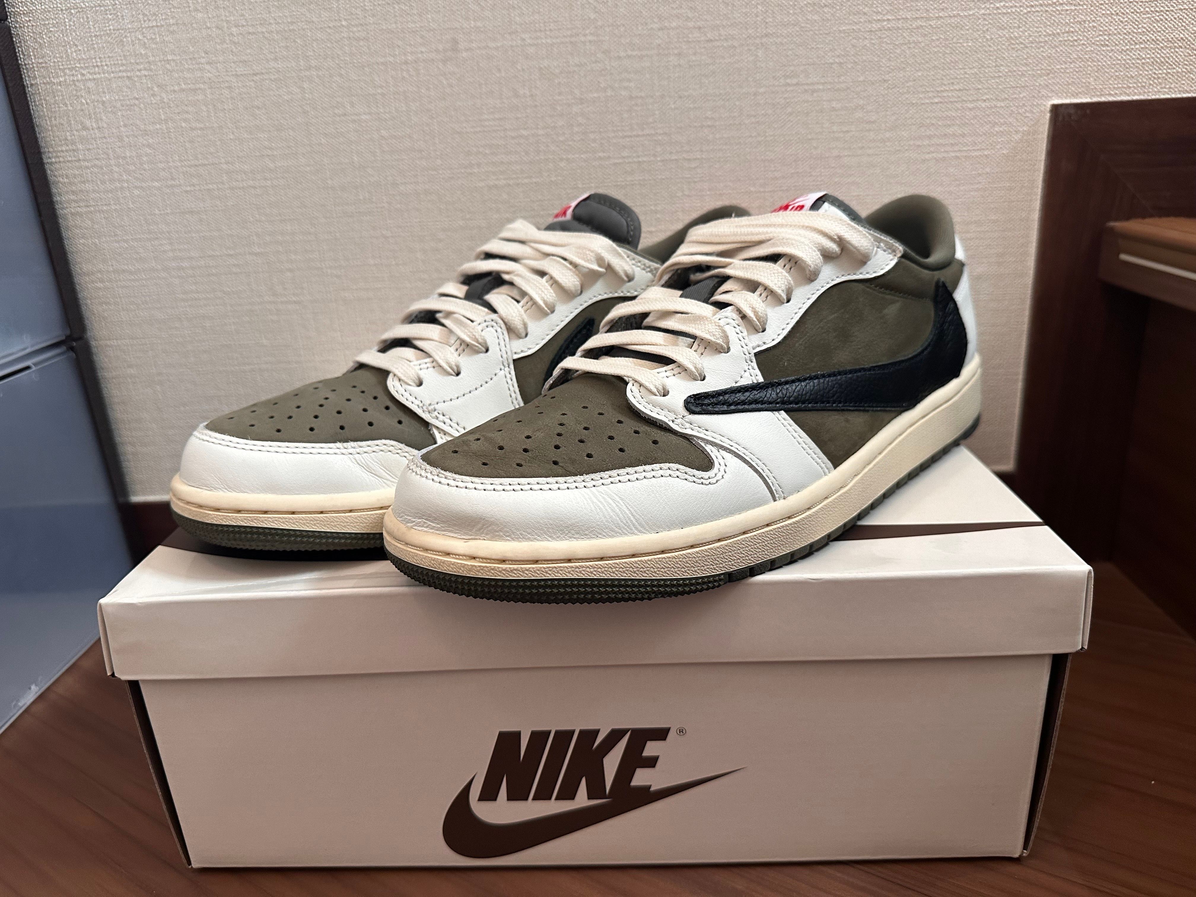 Travis Scott × Nike Air Jordan 1 Low OG SP "Reverse Olive"