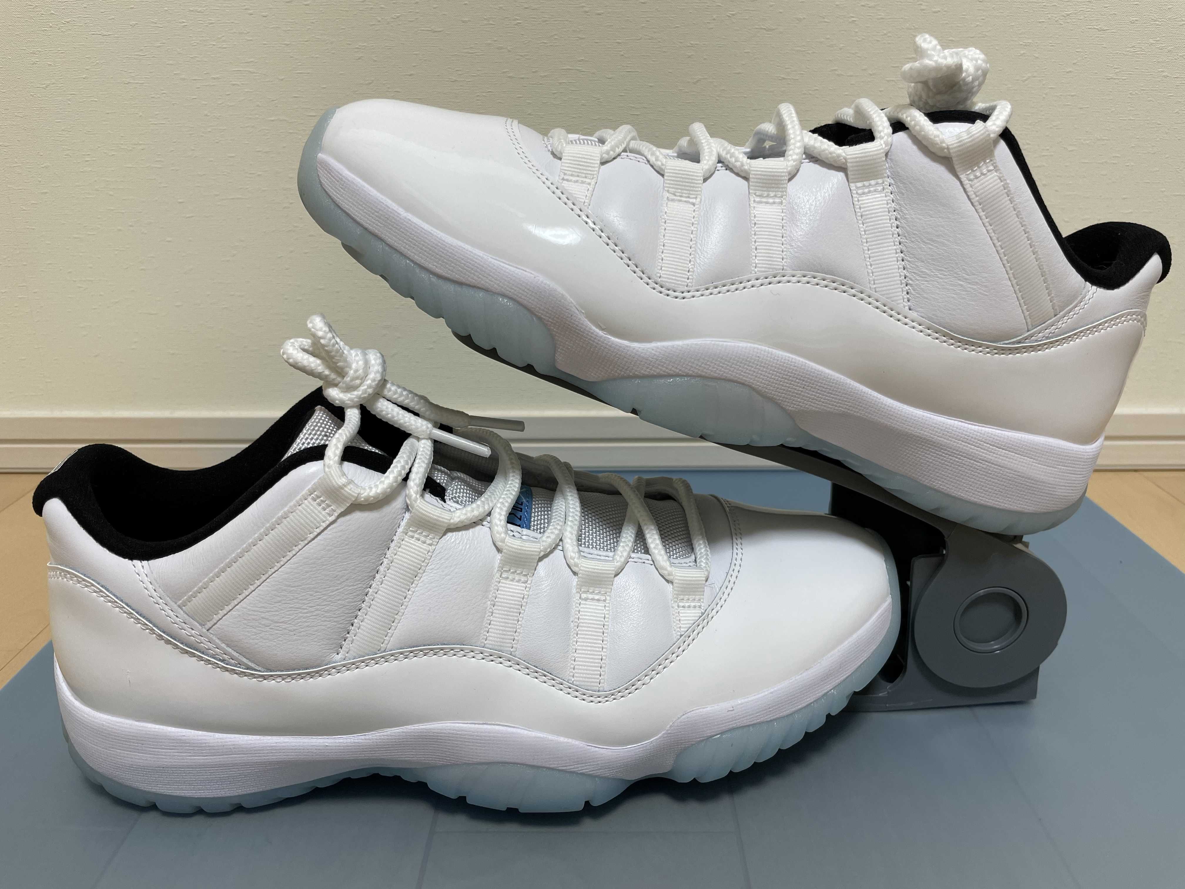 Nike Air Jordan 11 Low "Legend Blue"