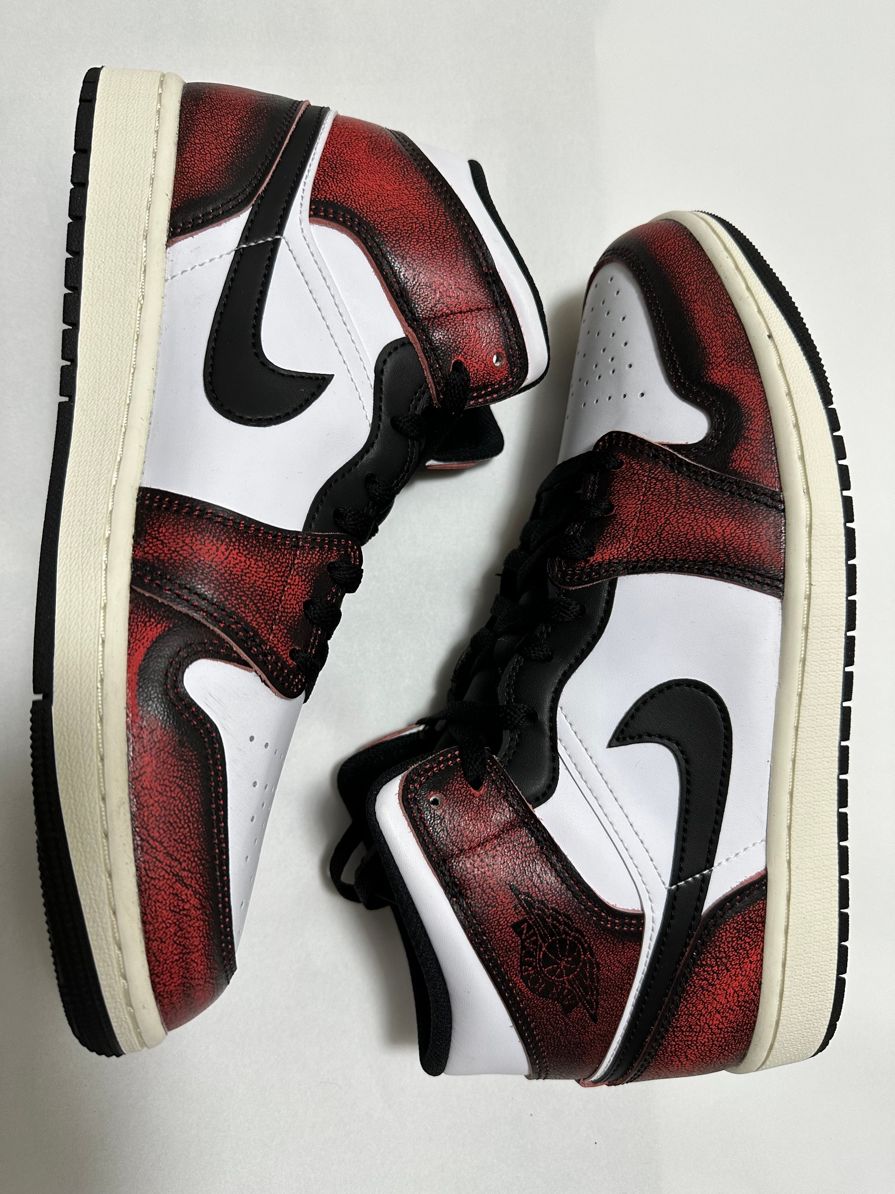 Nike Air Jordan 1 Mid "Wear Away"