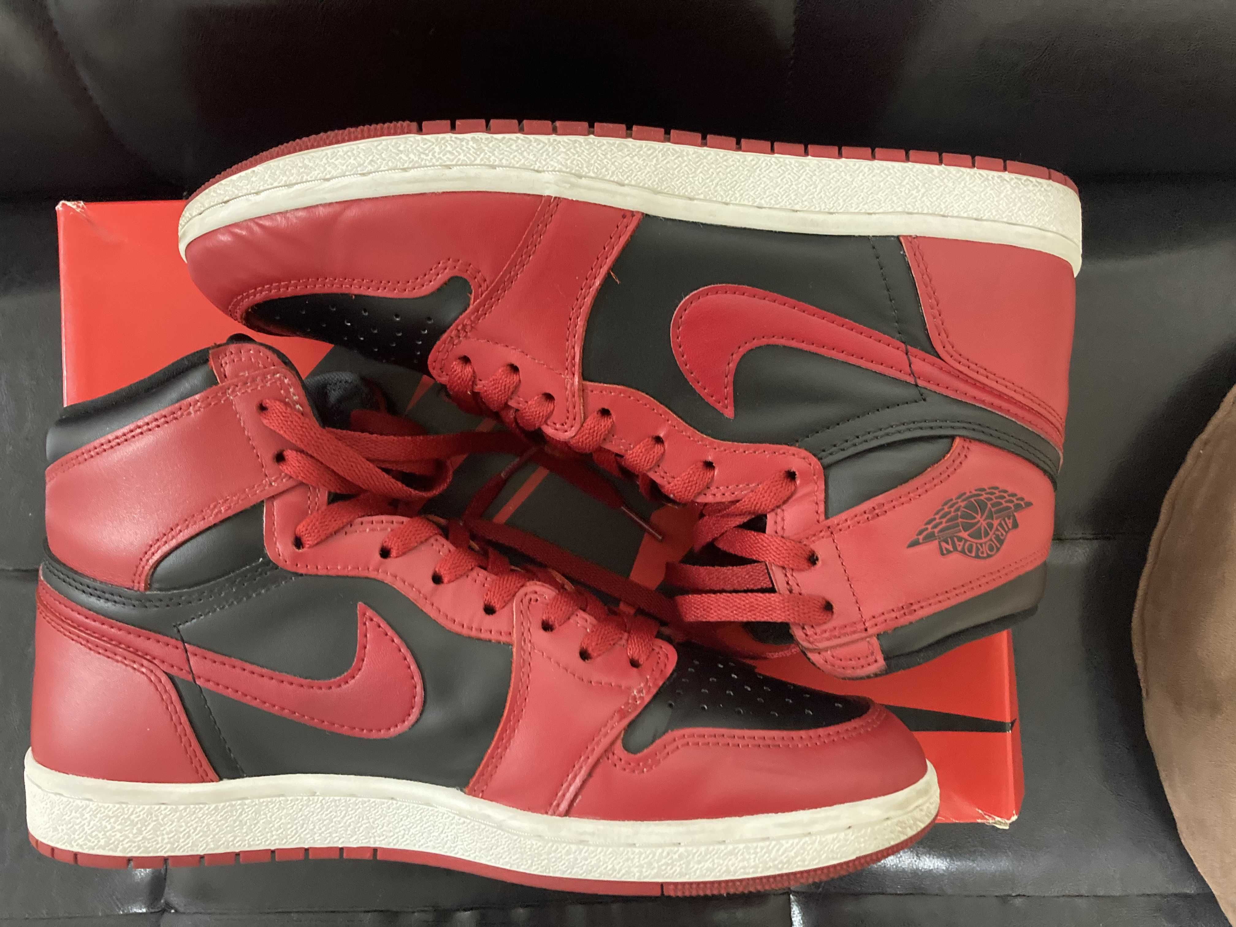 Nike Air Jordan 1 High ’85 "Varsity Red"