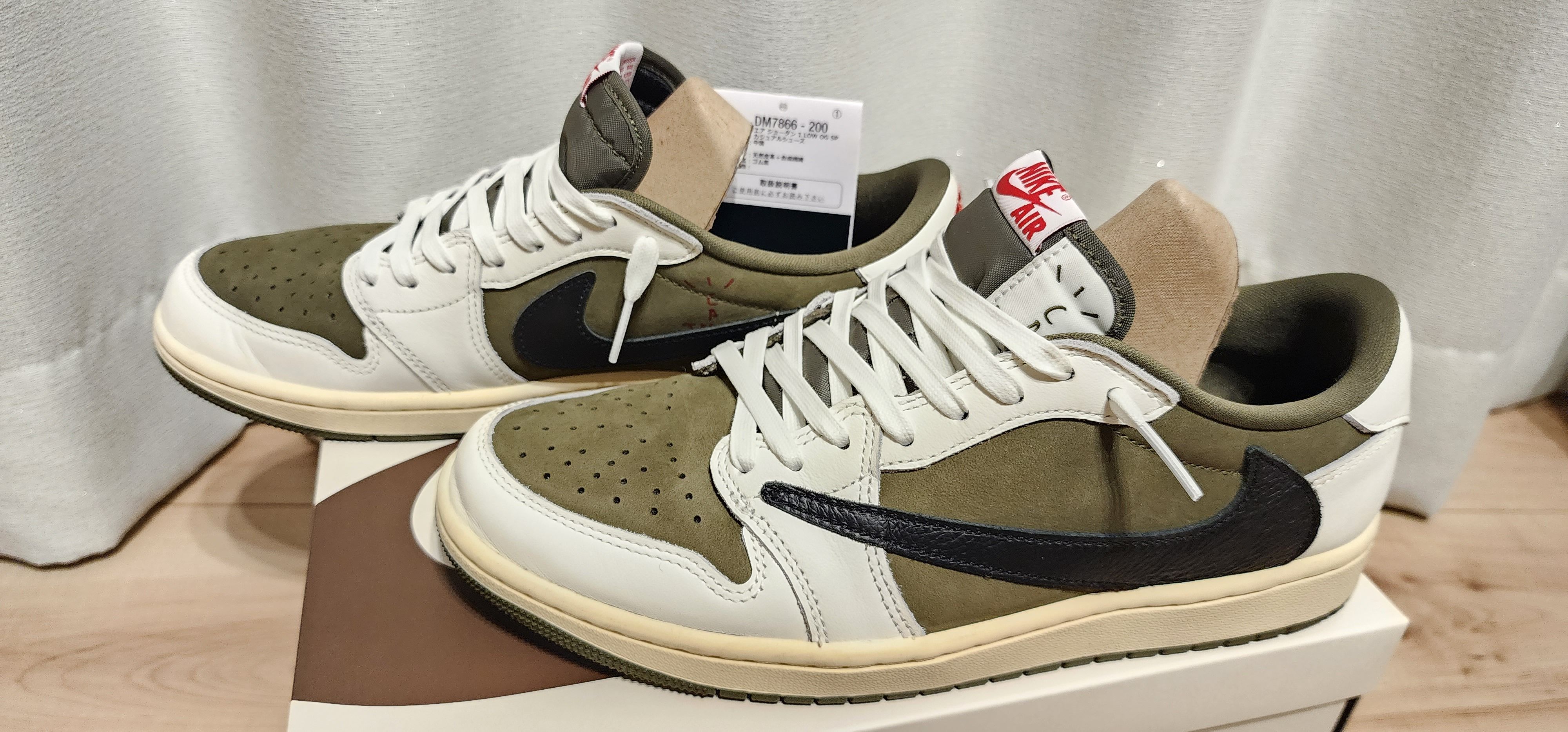Travis Scott × Nike Air Jordan 1 Low OG SP "Reverse Olive"