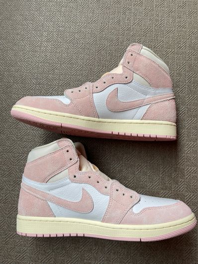 Nike Women's Air Jordan 1 Retro High OG "Washed Pink"