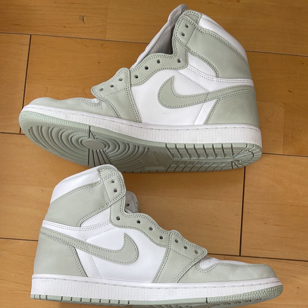 Nike Women's Air Jordan 1 High OG "Seafoam"