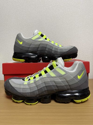 Nike Air Vapormax 95 "Neon"