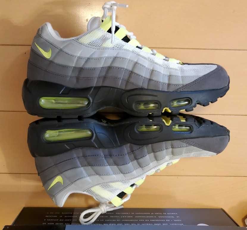 美品 NIKE エアマックス 95 V SP イエローグラデ 希少サイズ 30