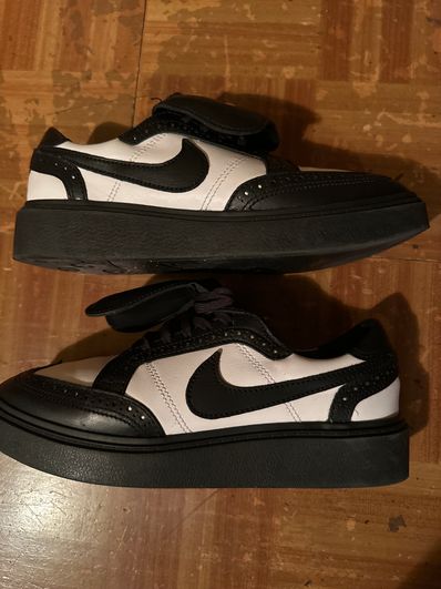 PEACEMINUSONE × Nike Kwondo 1 "Black and White" / G-DRAGON