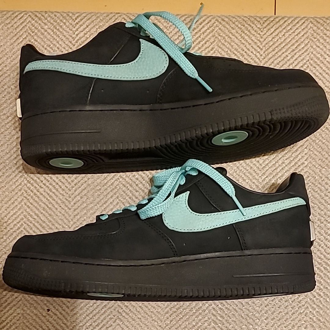 Tiffany & Co. × Nike Air Force 1 Low "1837"