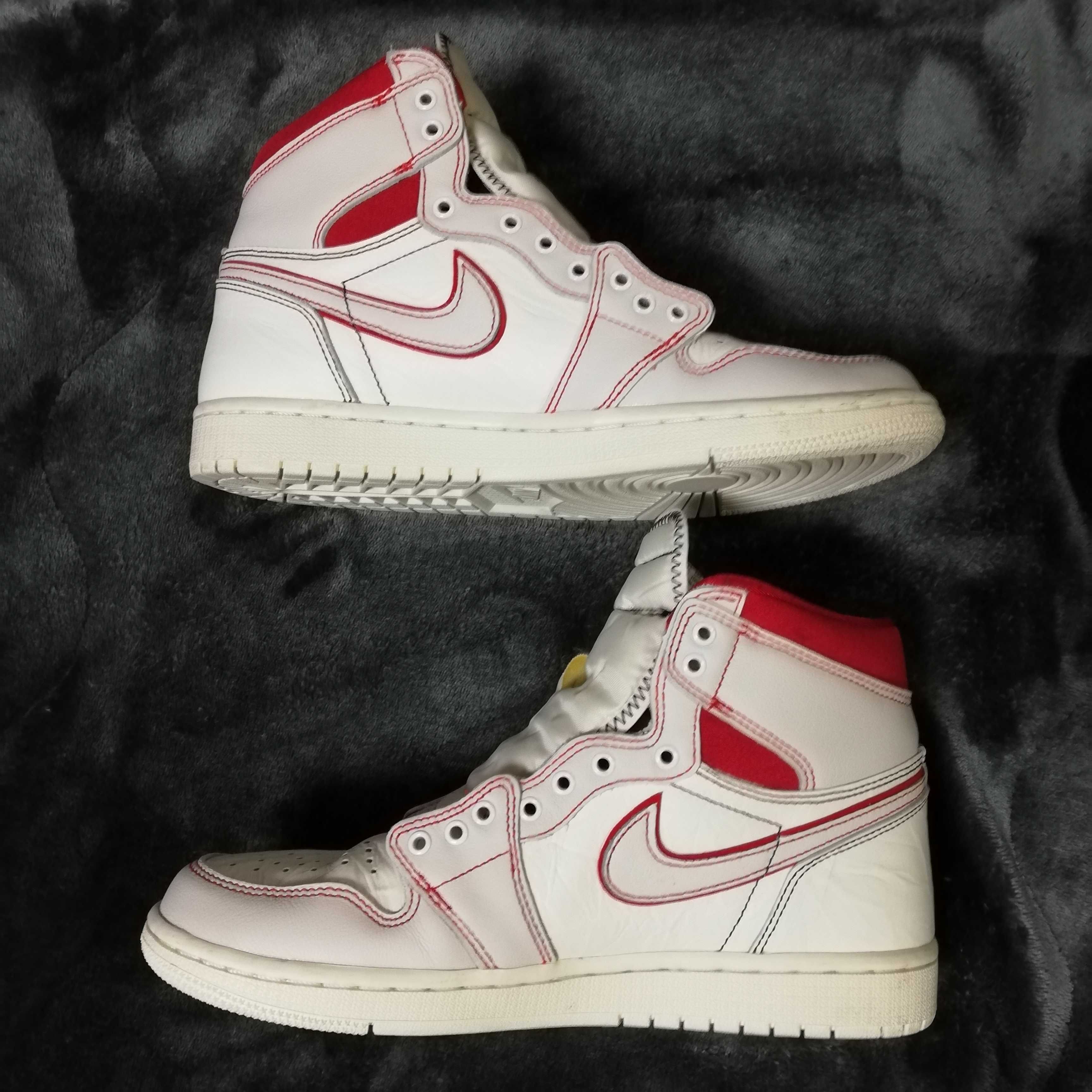 Nike Air Jordan 1 Retro High OG "Sail/University Red"     