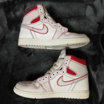 Nike Air Jordan 1 Retro High OG "Sail/University Red"