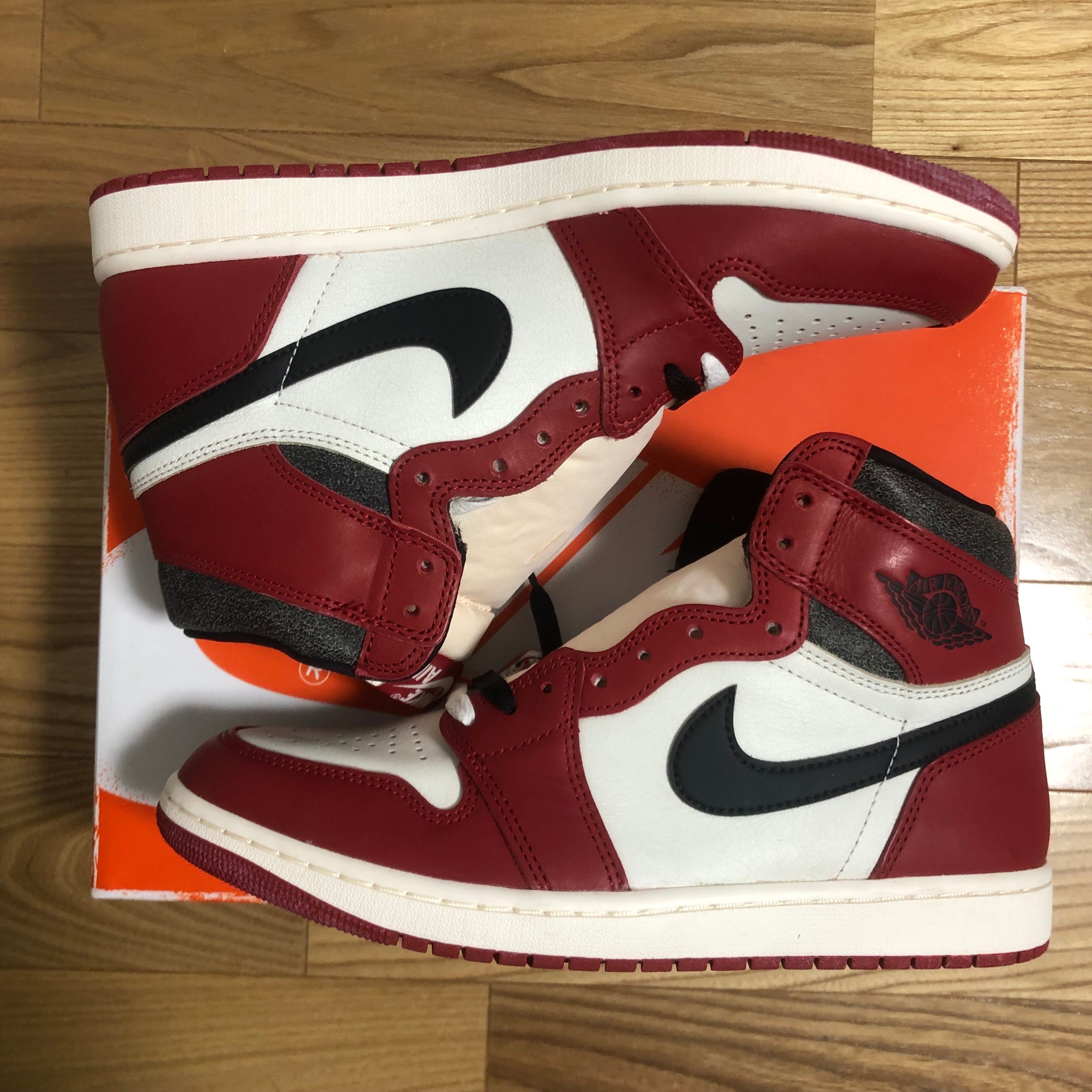 Nike Air Jordan 1 High OG "Lost & Found/Chicago"