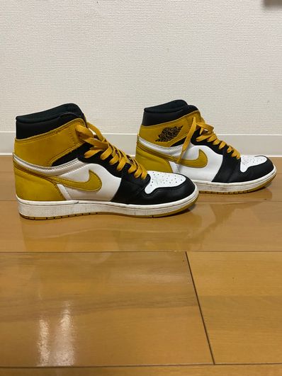 Nike Air Jordan 1 Retro High OG "Black Toe/Yellow Ochre"