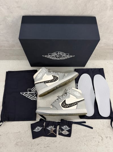 Dior × Nike Air Jordan 1 High OG "DIOR"