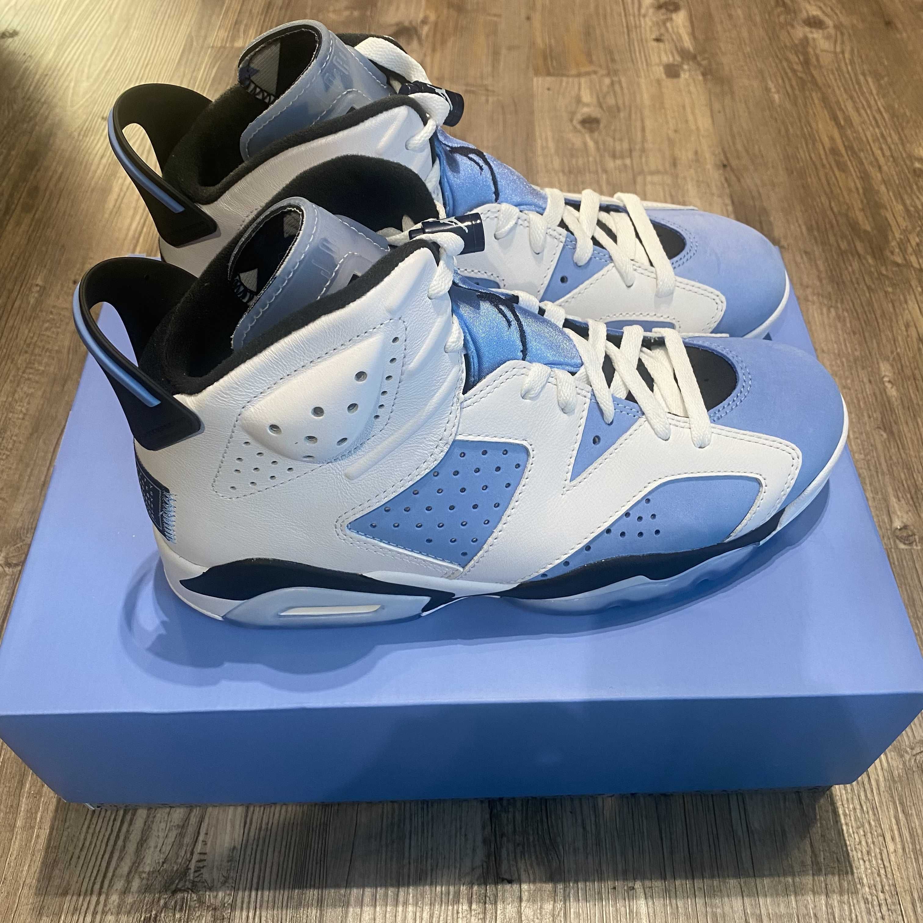 Nike Air Jordan 6 "UNC"