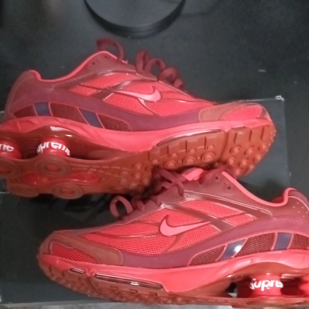 Supreme × Nike Shox Ride 2 "Speed Red/Siren Red-Barn"