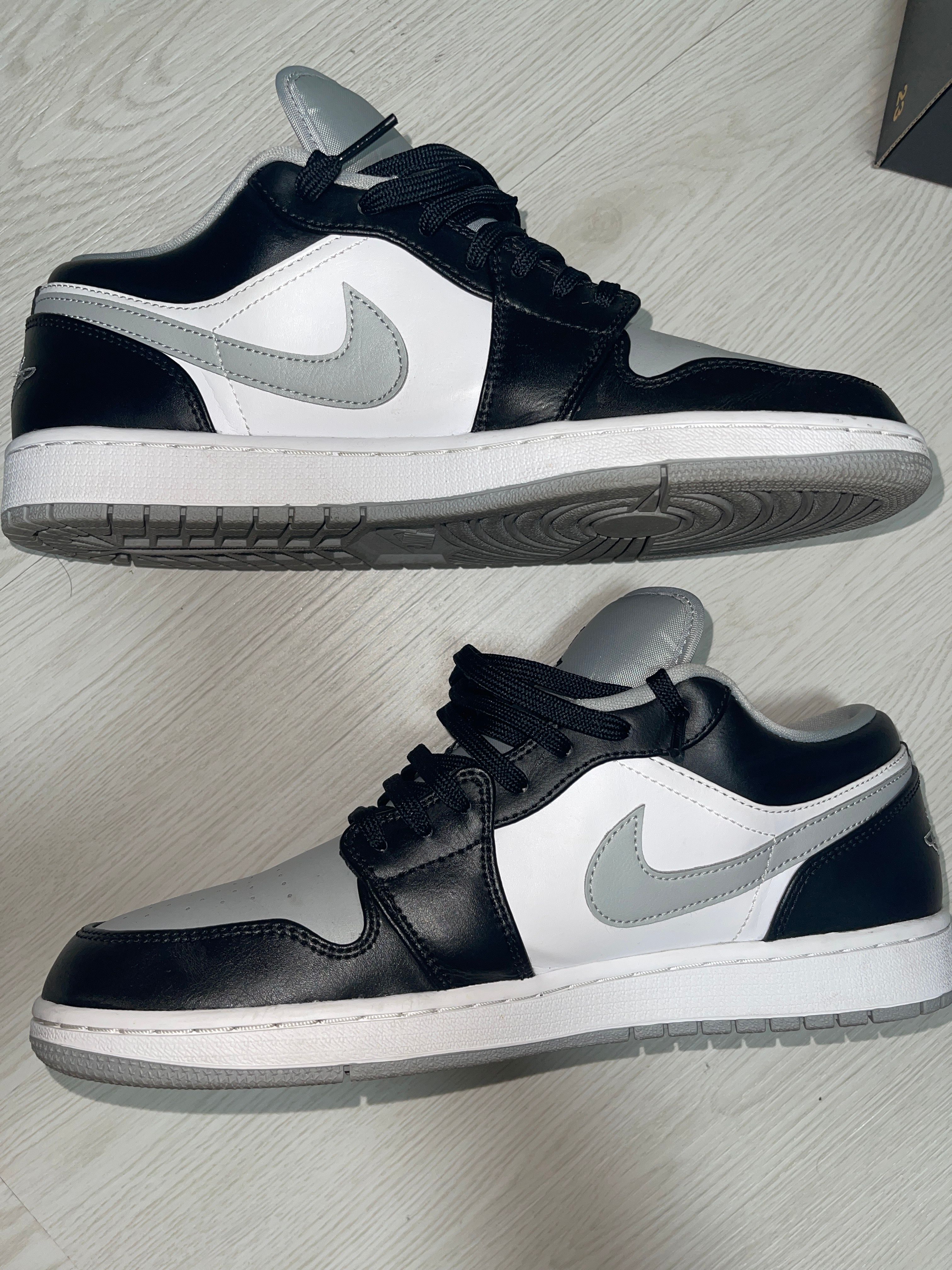 NIKE AIR JORDAN 1 LOW "BLACK/LIGHT SMOKE GREY"