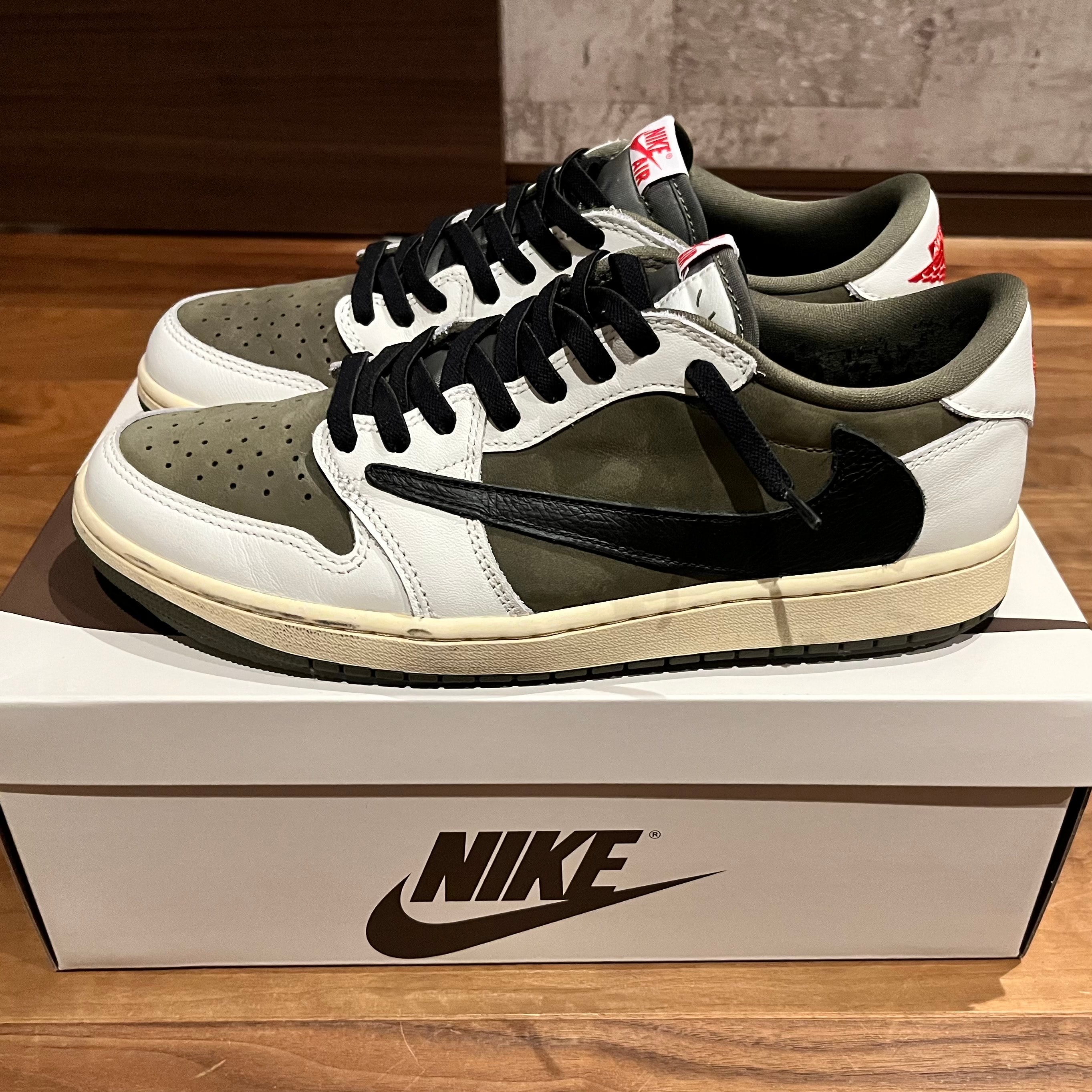 Travis Scott × Nike Air Jordan 1 Low OG SP "Reverse Olive"