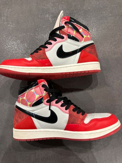 Spider-Man × Nike Air Jordan 1 Retro High OG SP "Spider-Man: Across the Spider-Verse/University Red"