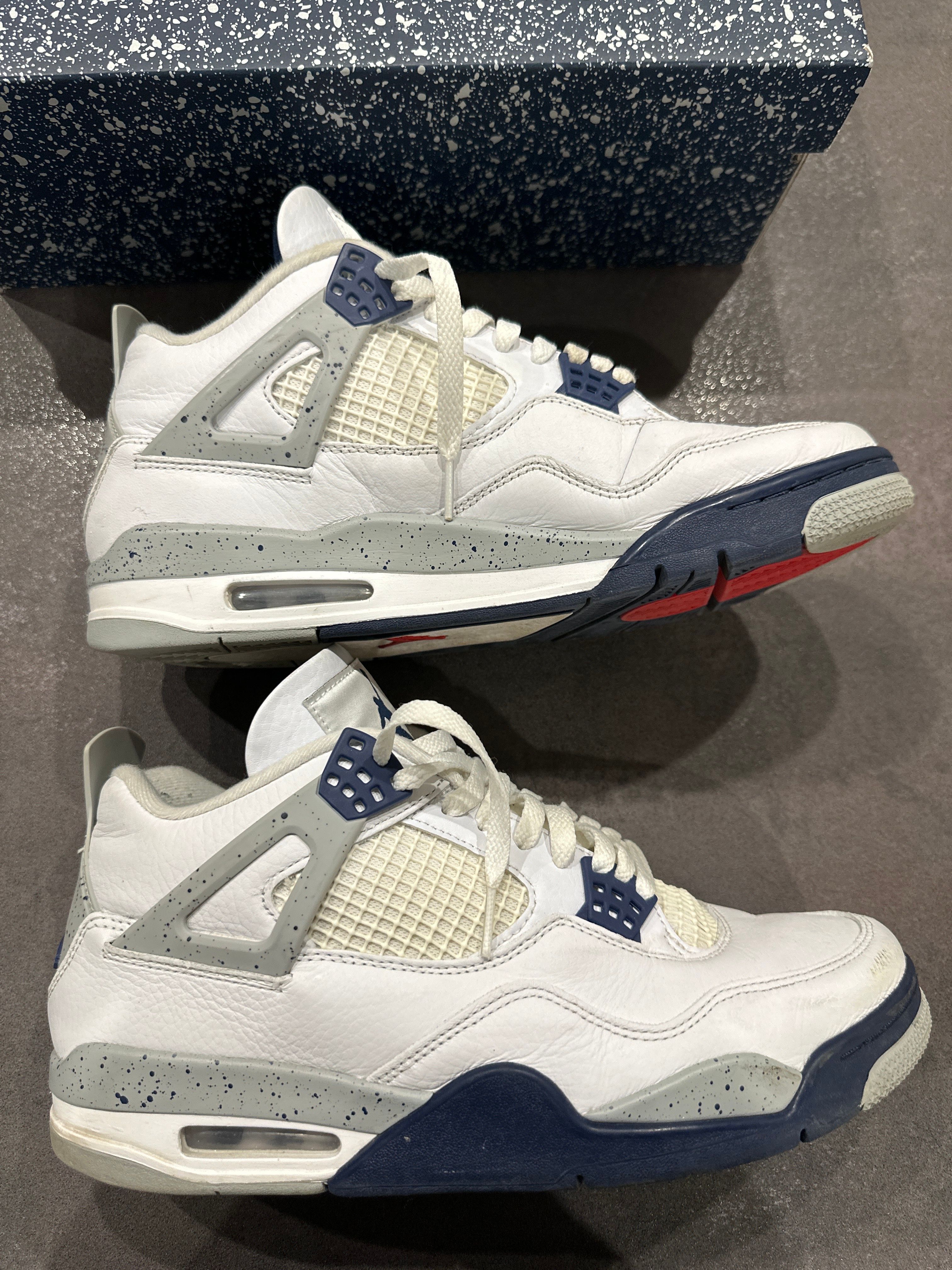 Nike Air Jordan 4 "Midnight Navy"