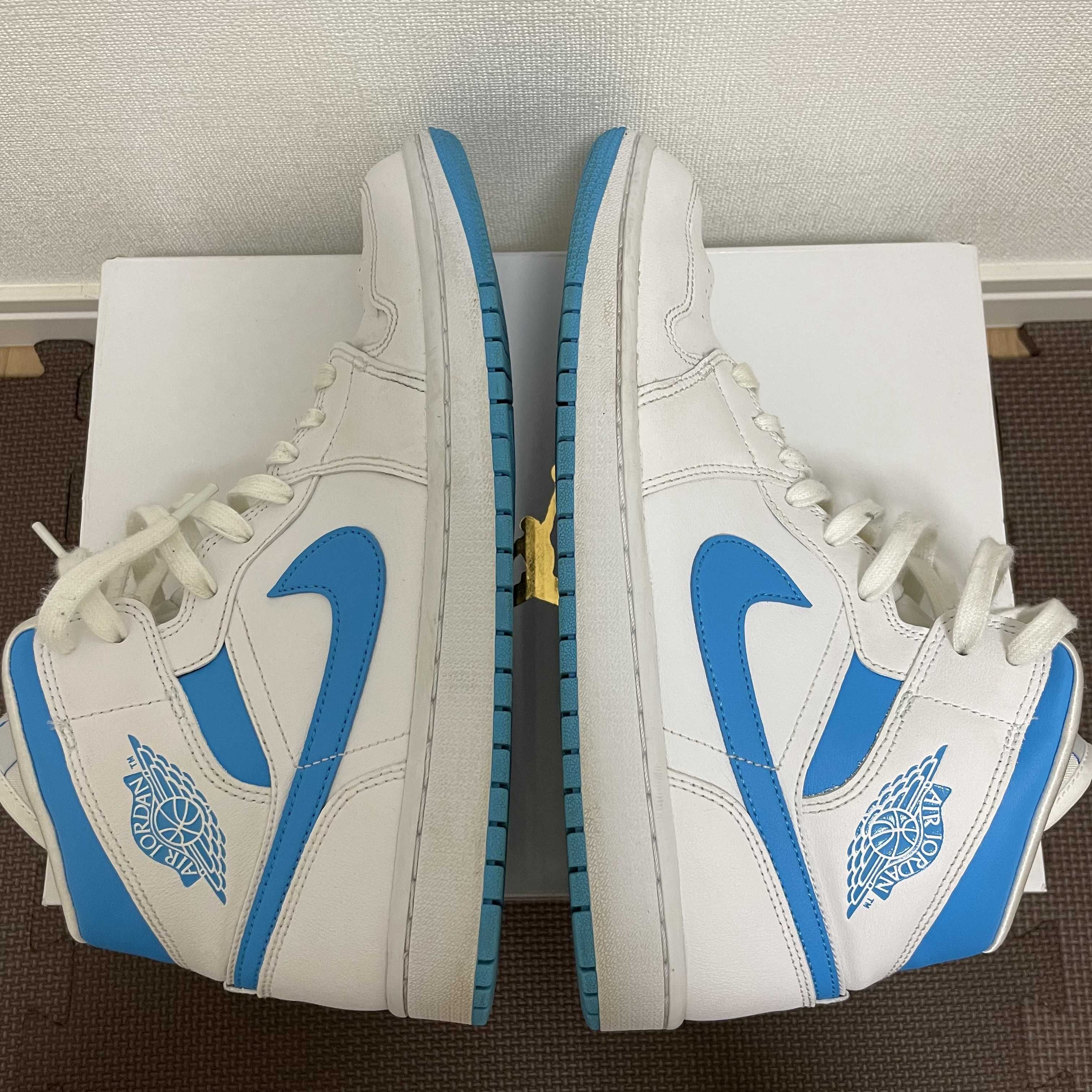 Nike Women's Air Jordan 1 Mid "UNC"