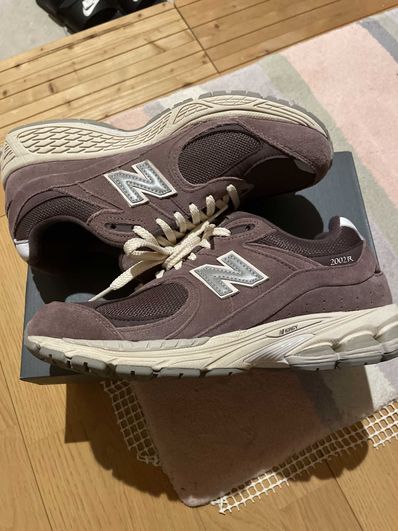 New Balance 2002R "Black Fig"