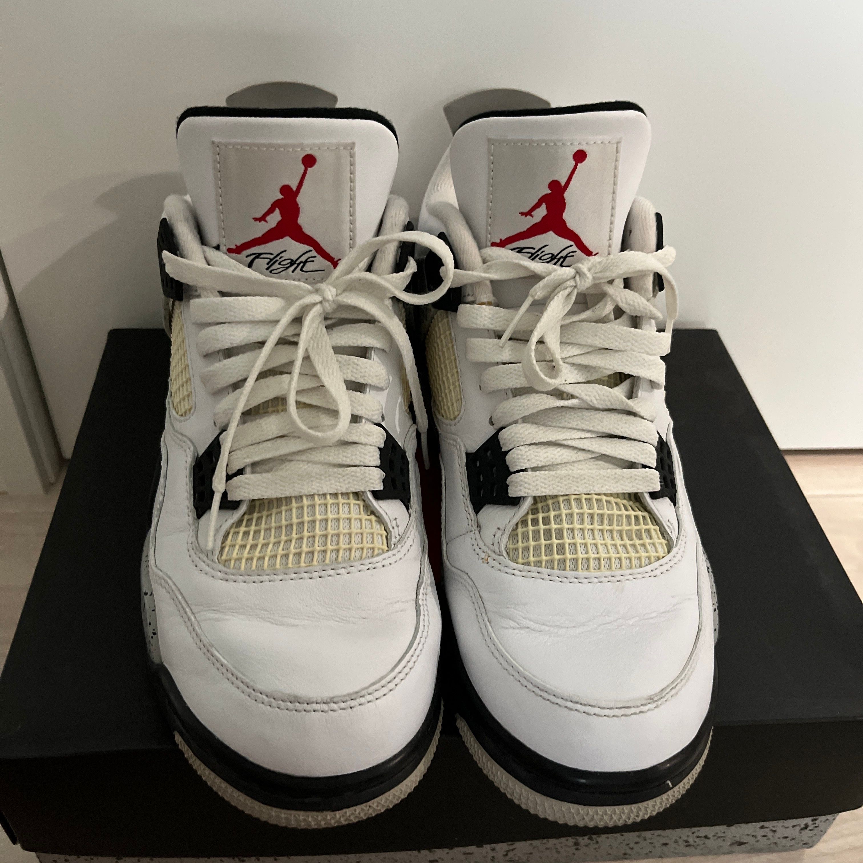 Nike Air Jordan 4 Retro "White Cement" (2016)