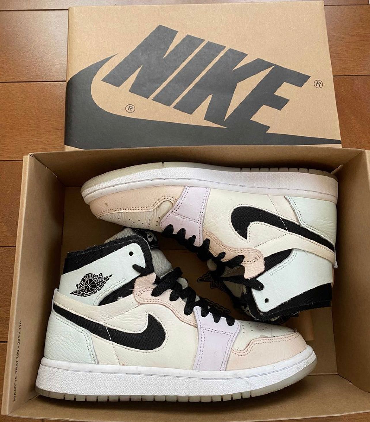 Nike Women's Air Jordan 1 High Zoom Air Comfort "Easter"