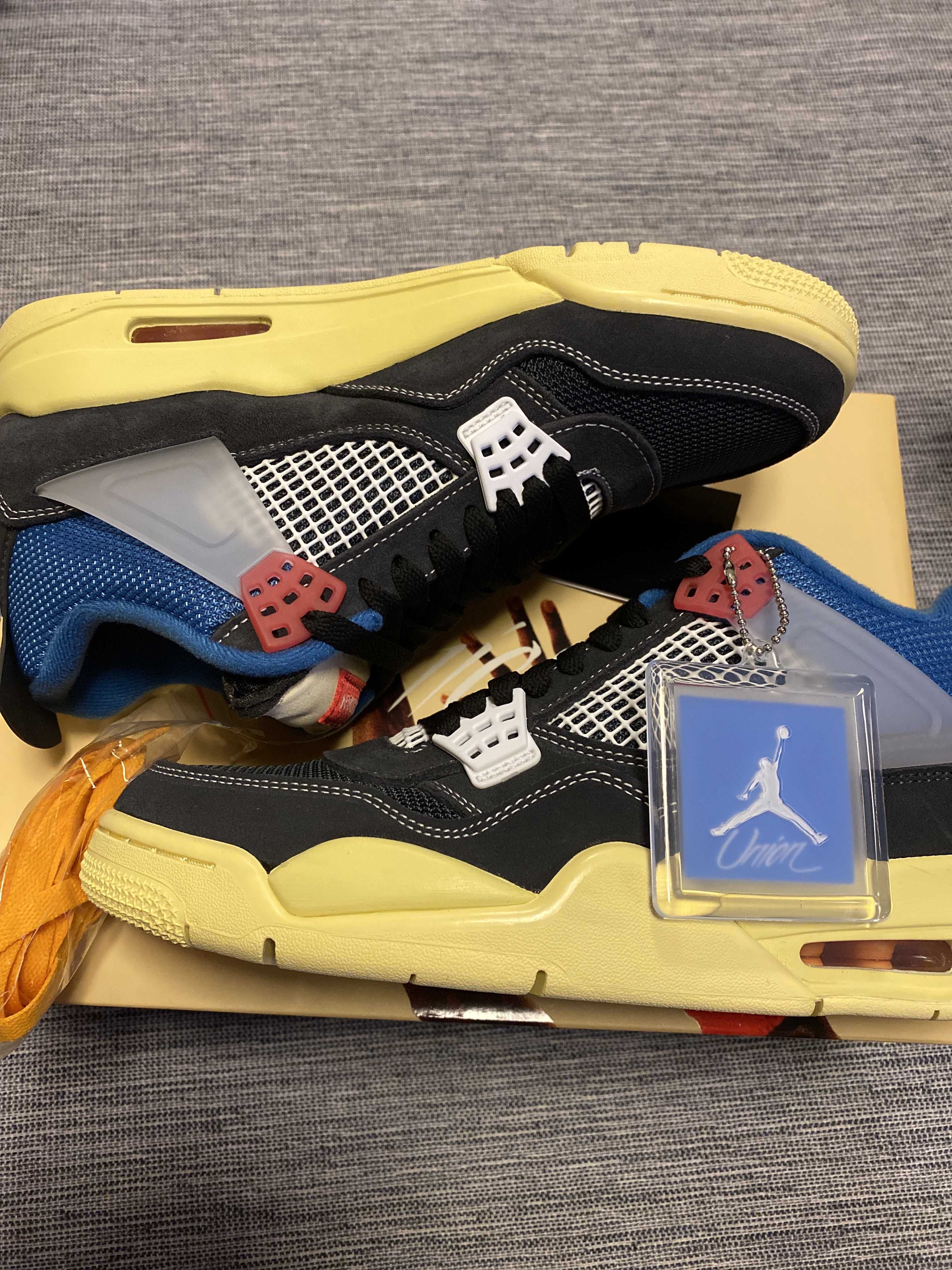 UNION × NIKE AIR JORDAN 4 "OFF NOIR"