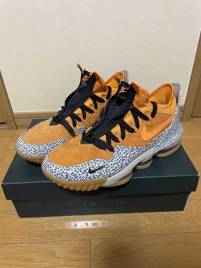 atmos × Nike LeBron 16 Low "Safari" (CD9471-800/CI3358-800)