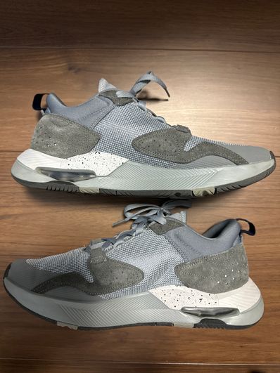 FRAGMENT × JORDAN AIR CADENCE PARTICLE GREY