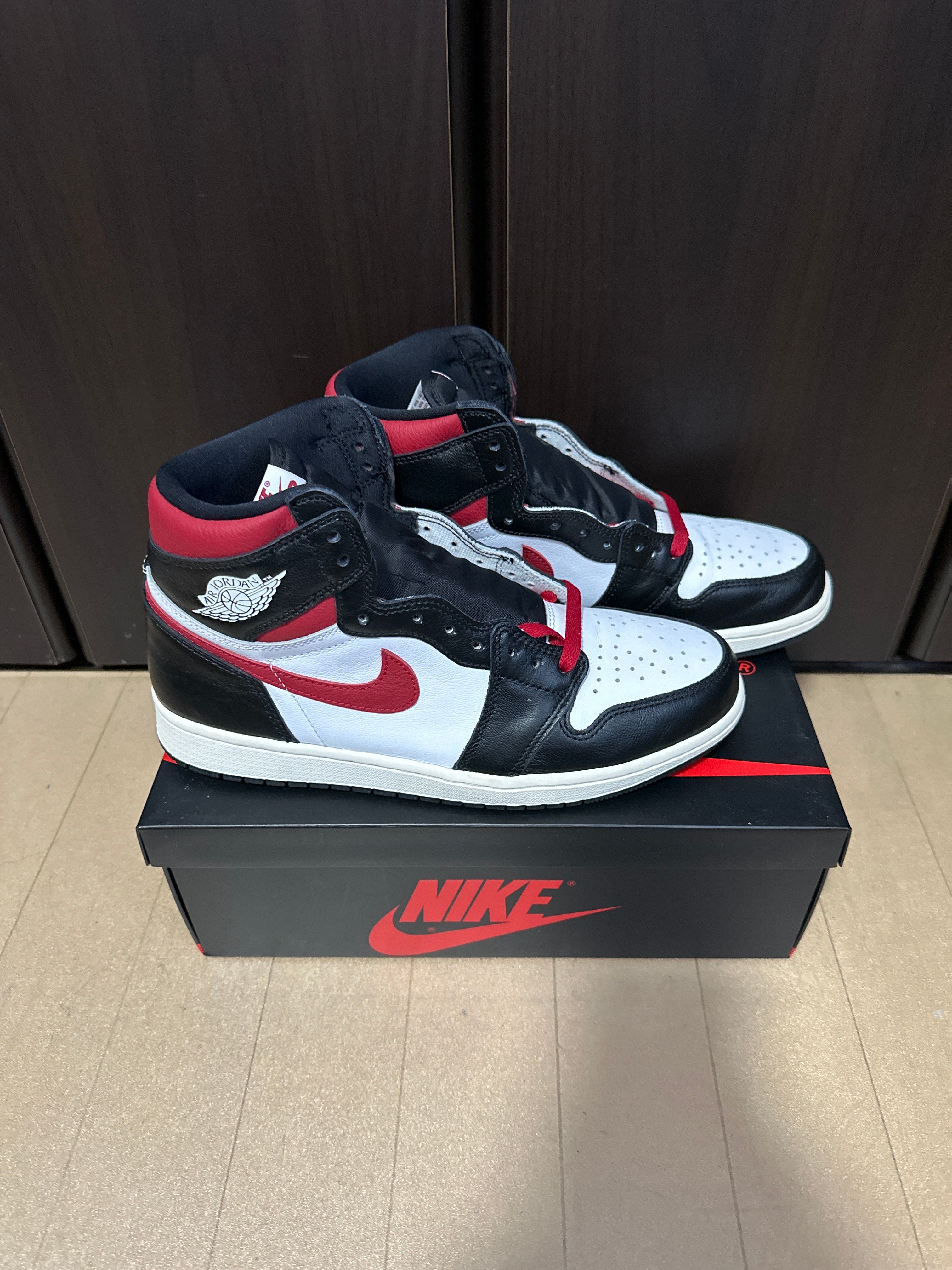 Nike Air Jordan 1 Retro High "Black/White/Sail/Gym Red"    