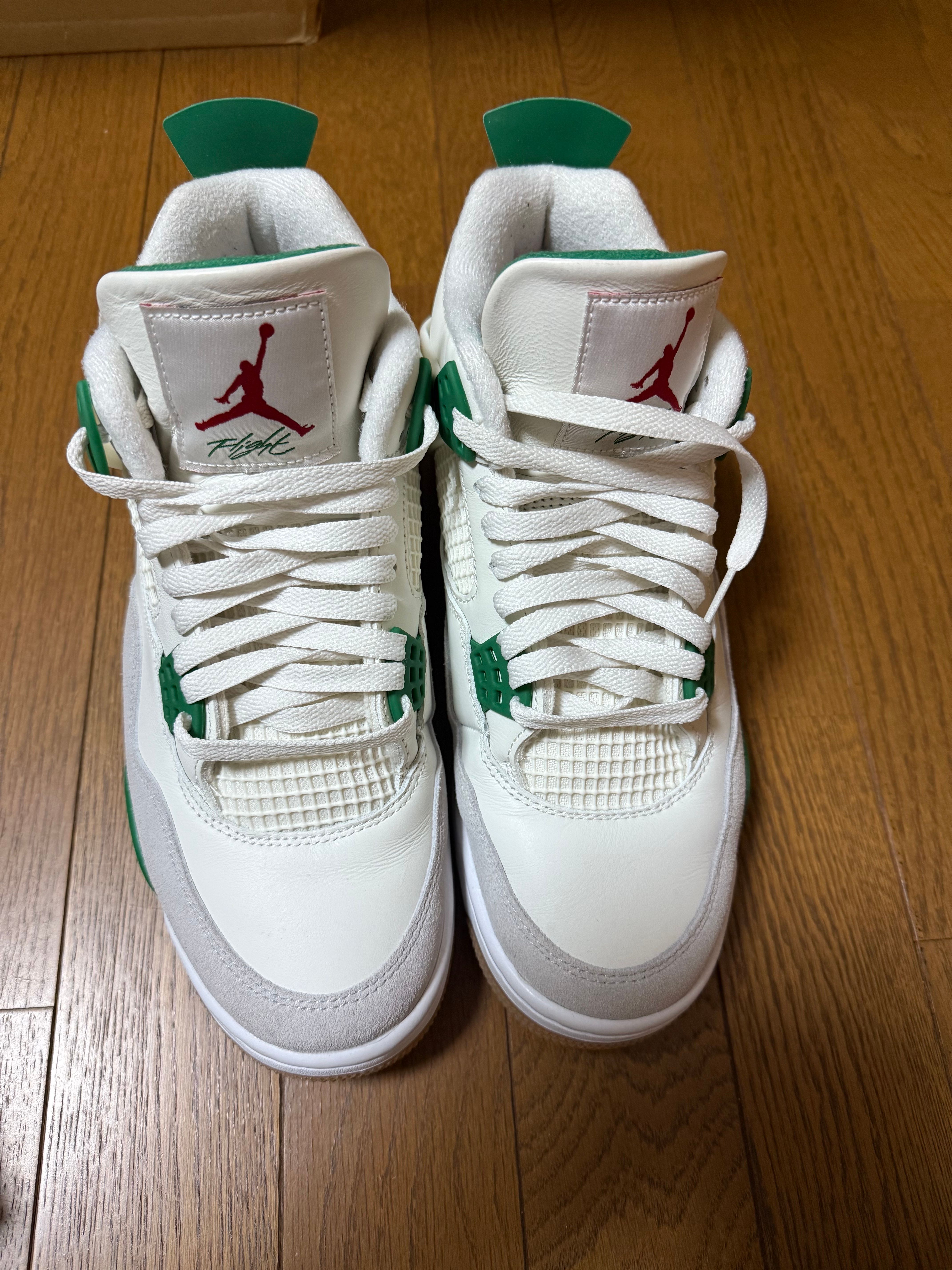 Nike SB × Air Jordan 4 Retro SP "Pine Green"