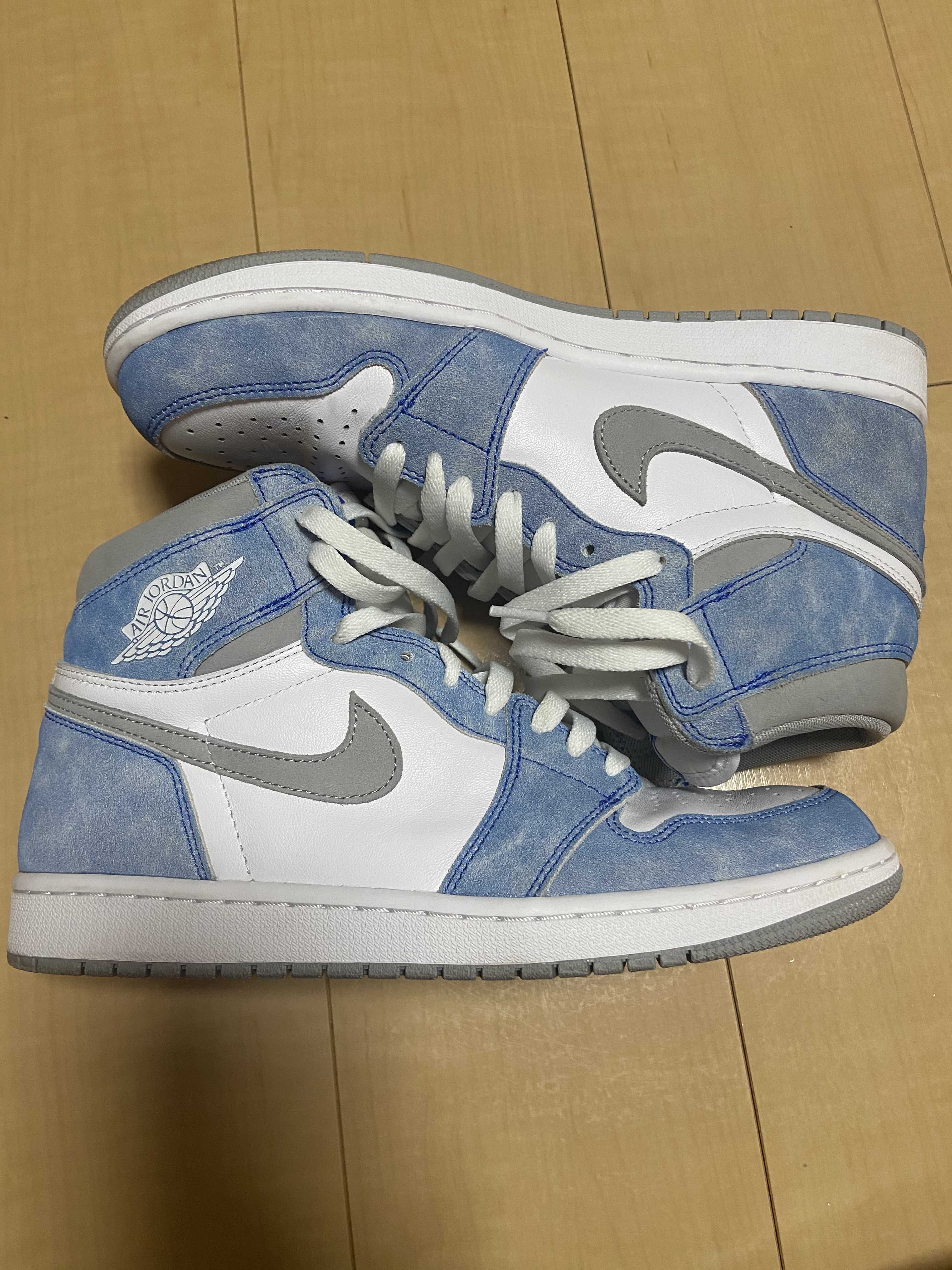 Nike Air Jordan 1 High OG "Hyper Royal"