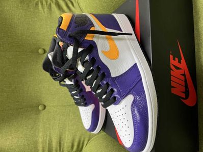 Nike Air Jordan 1 High OG "Light Fusion Red"