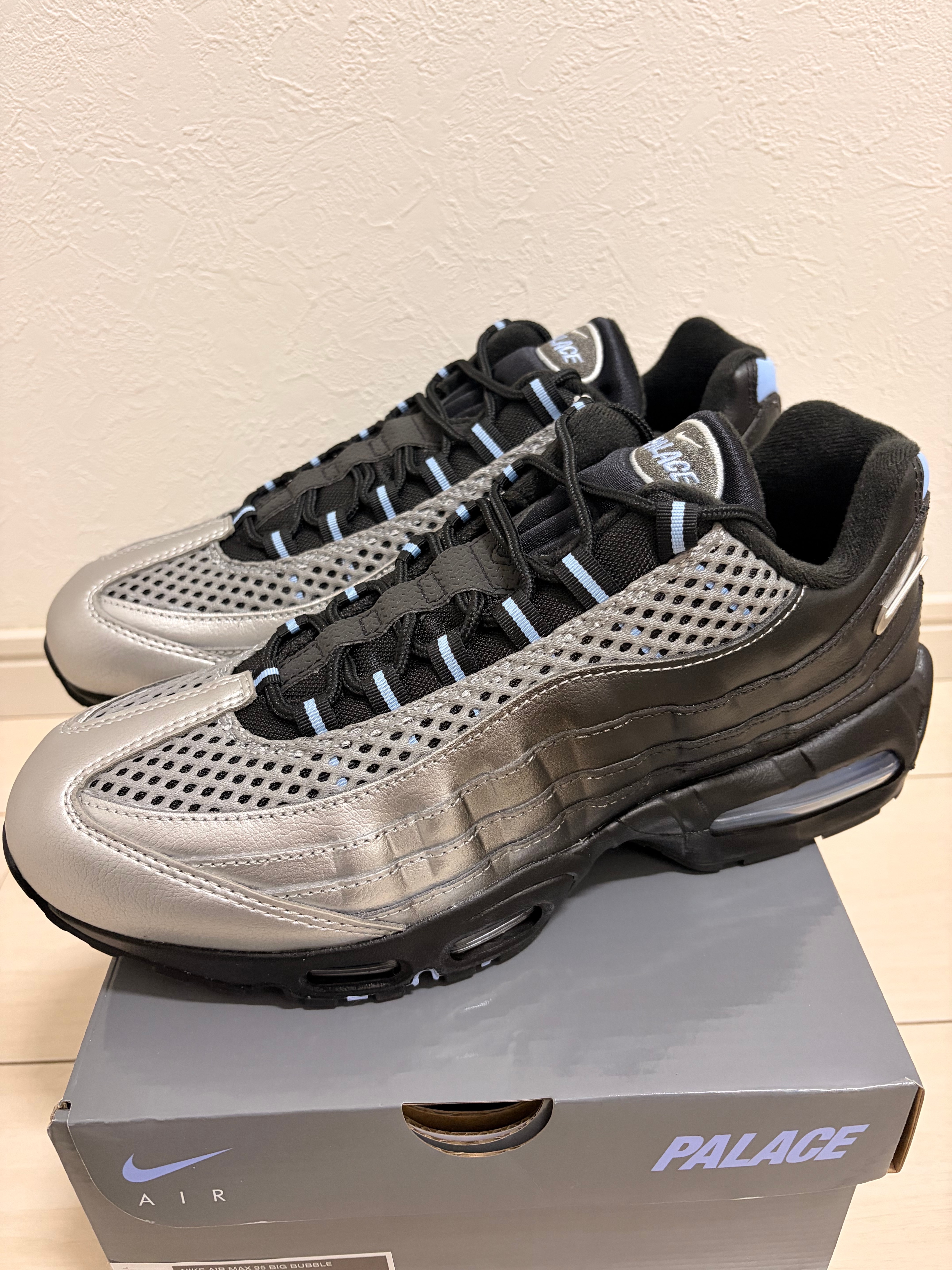 Palace Skateboards × Nike Air Max 95 Big Bubble "Metallic Silver/Aluminum"