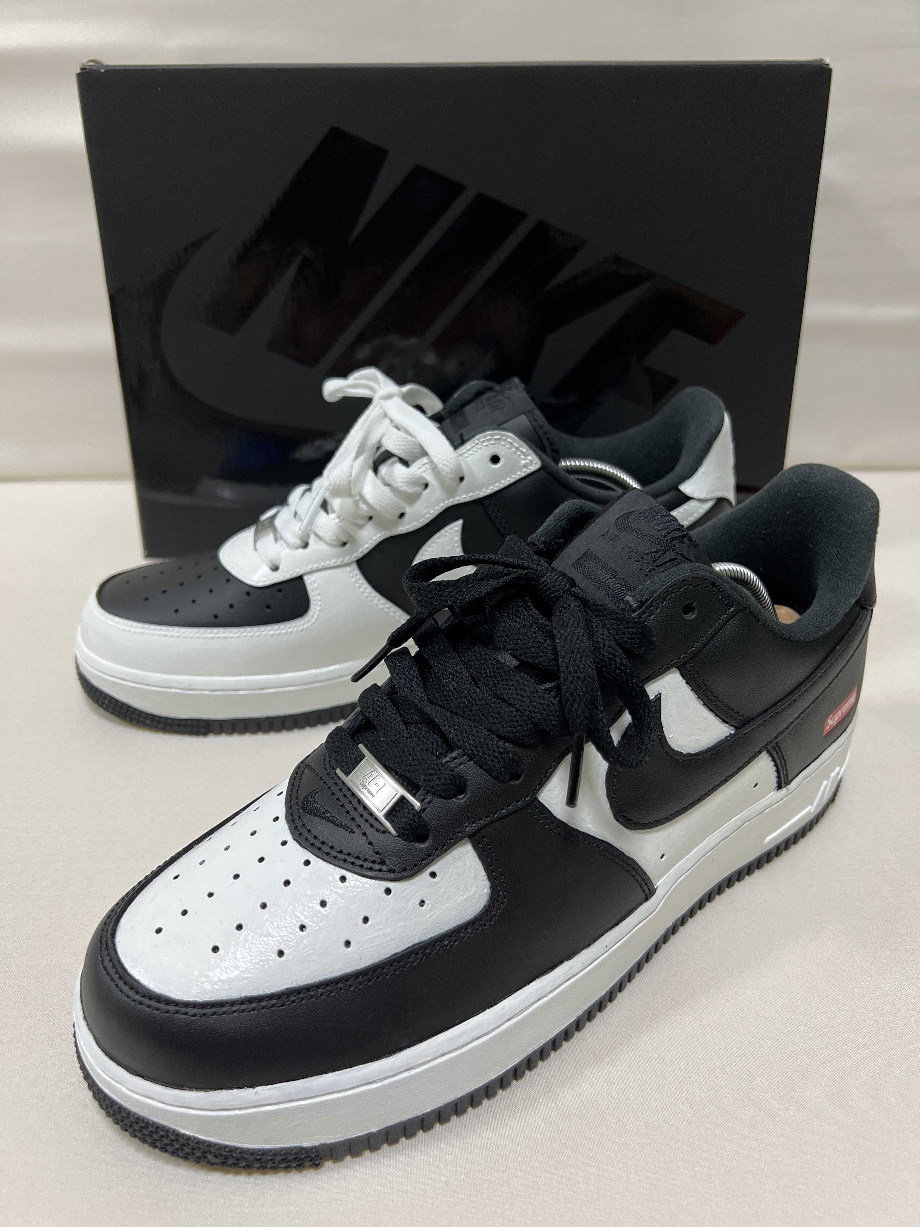 Supreme × Nike Air Force 1 Low "Black"