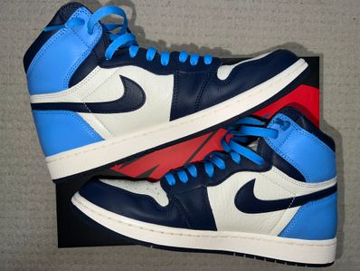 Nike Air Jordan 1 Retro High OG "Obsidian/University Blue"