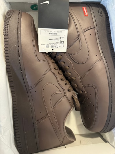 Supreme × Nike Air Force 1 Low "Baroque Brown"