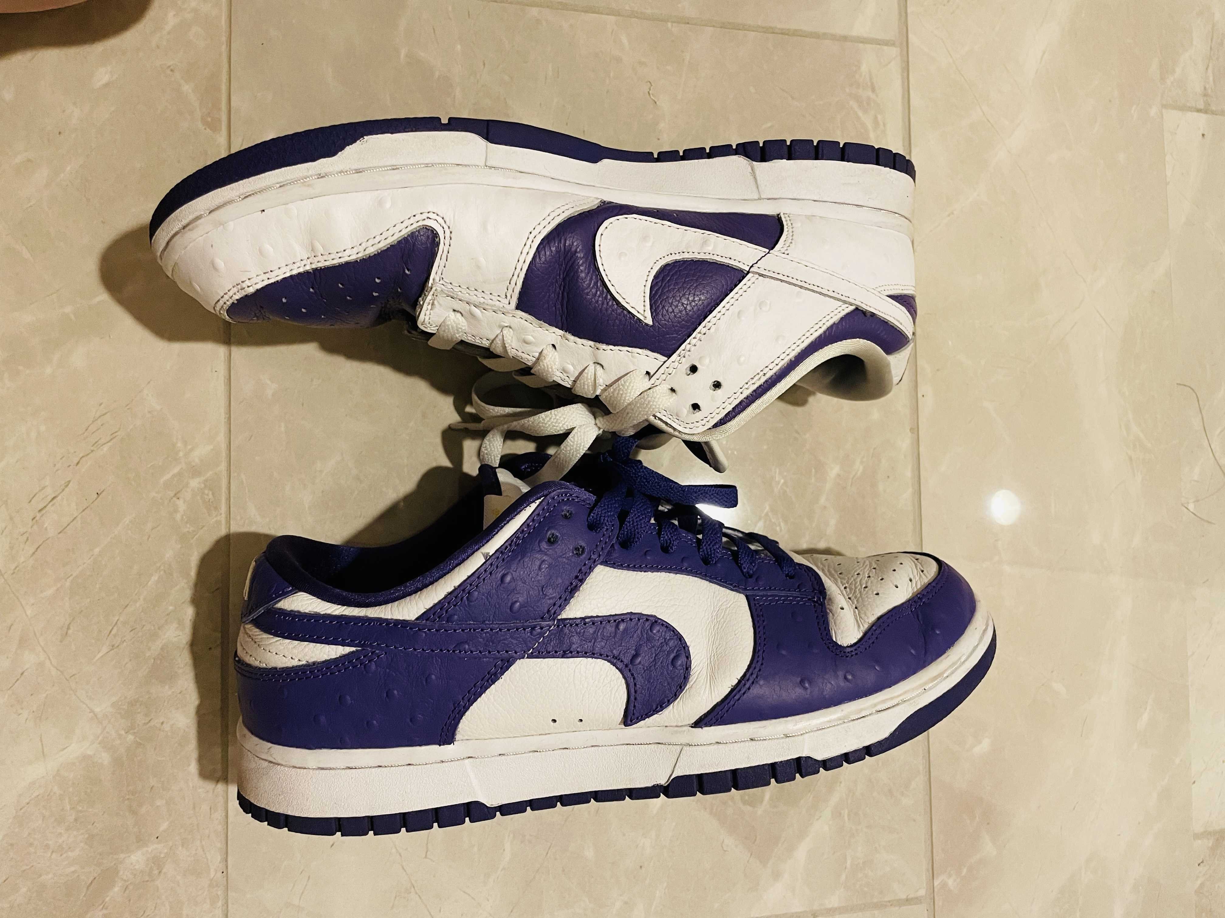 Nike Women's Dunk Low "Made You Look"