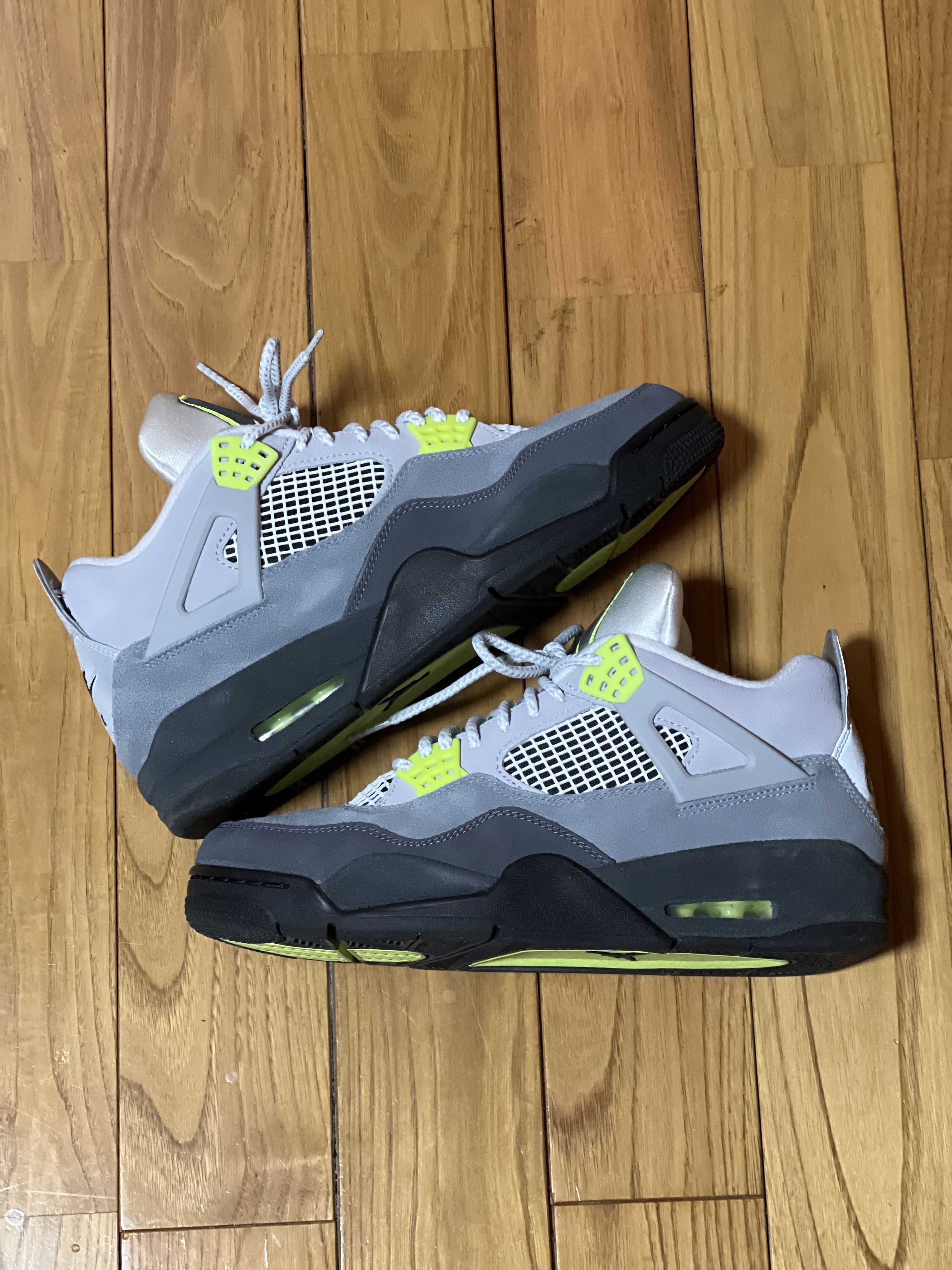 NIKE AIR JORDAN 4 RETRO LE "NEON"