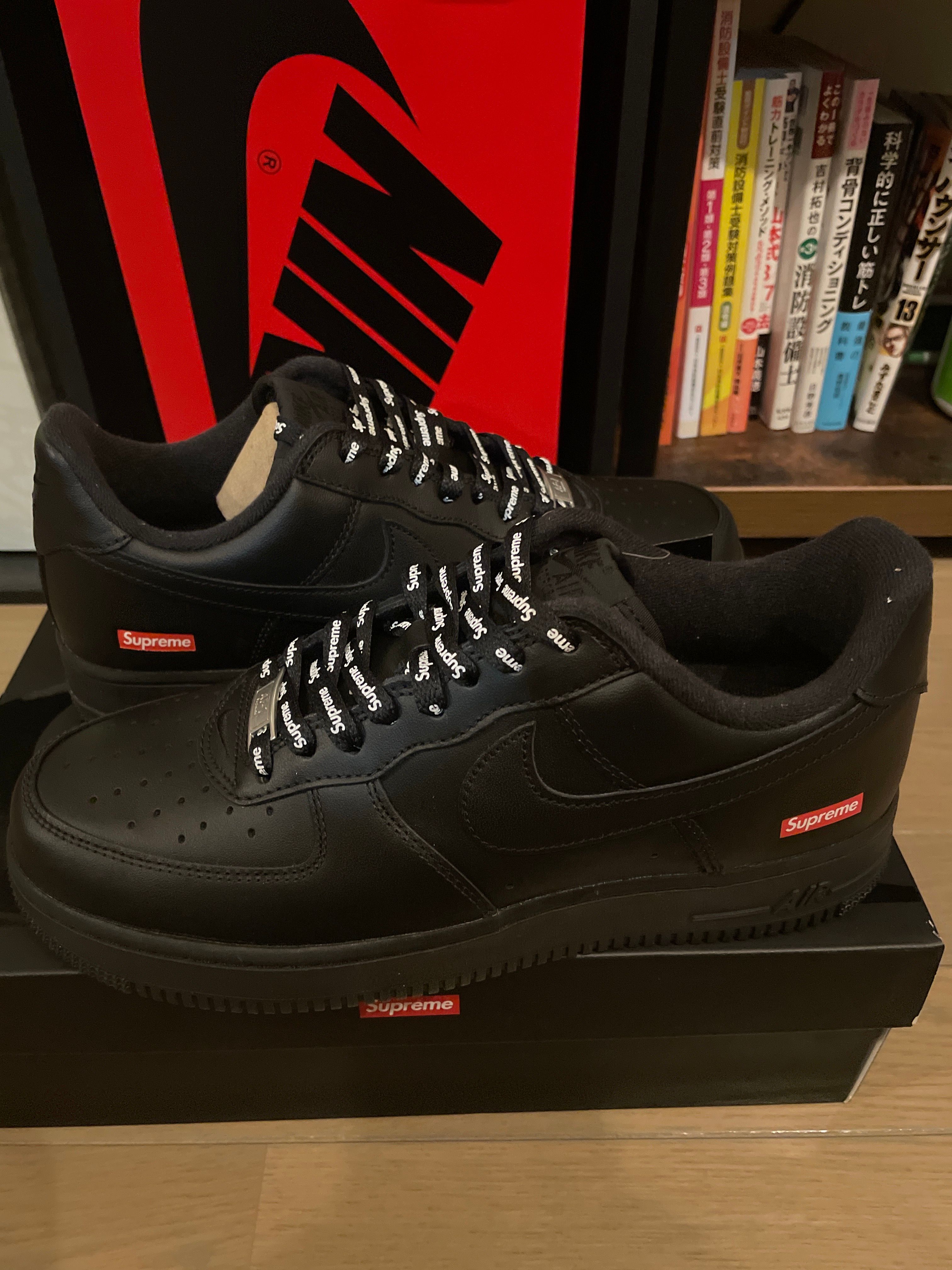 Supreme × Nike Air Force 1 Low "Black"